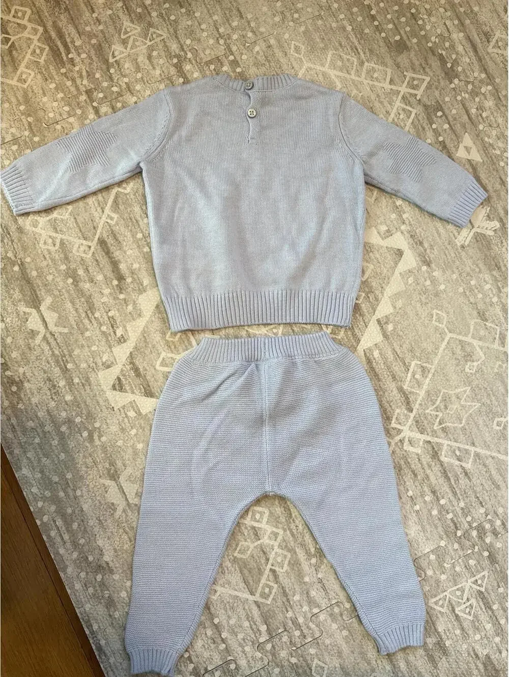Benetton Baby Light Blue Knit Sweater and Pants Set Size 3-6 Months